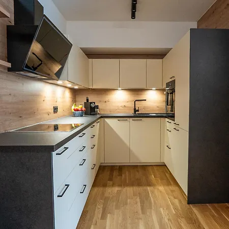 Larix Apartment
